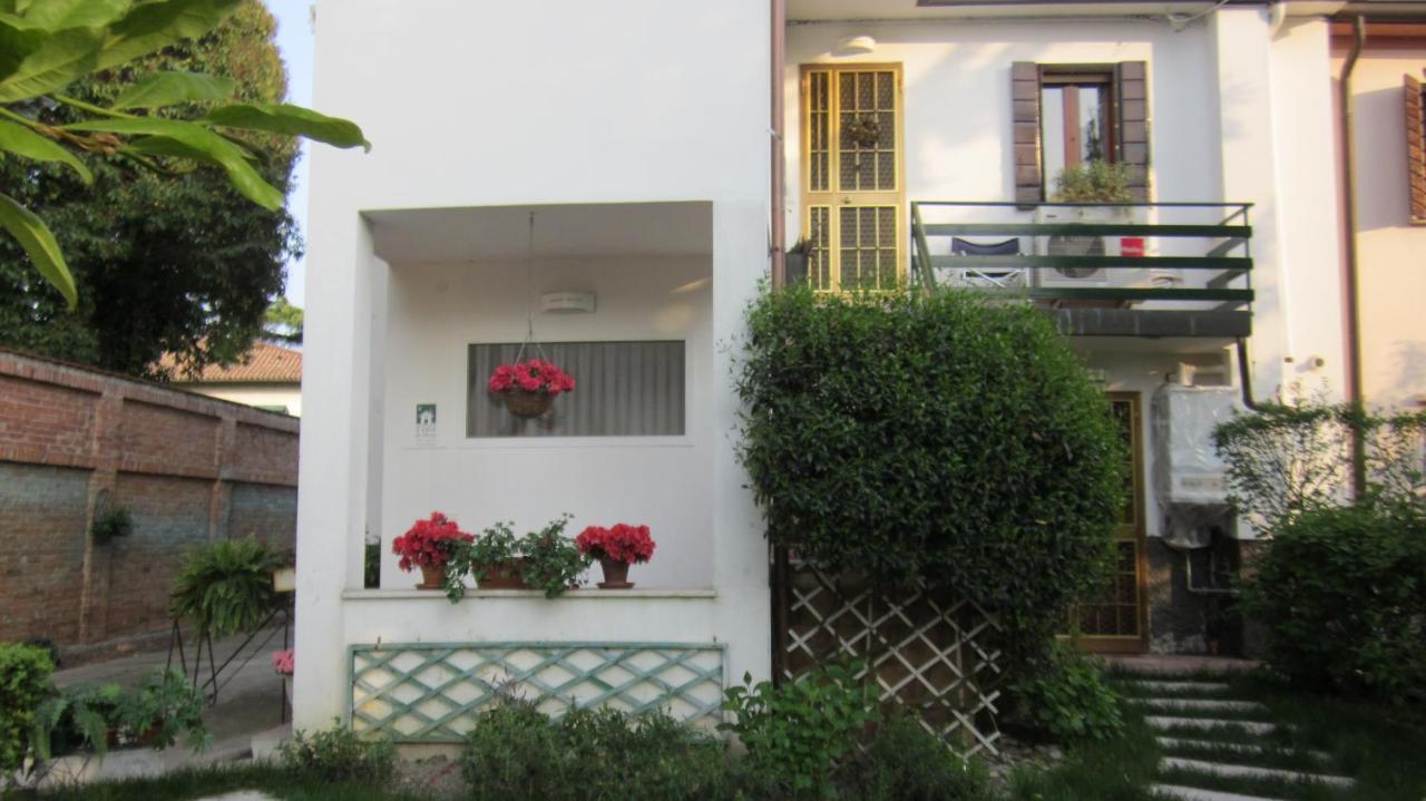 A Casa Di Dora Bed and Breakfast Treviso Eksteriør billede