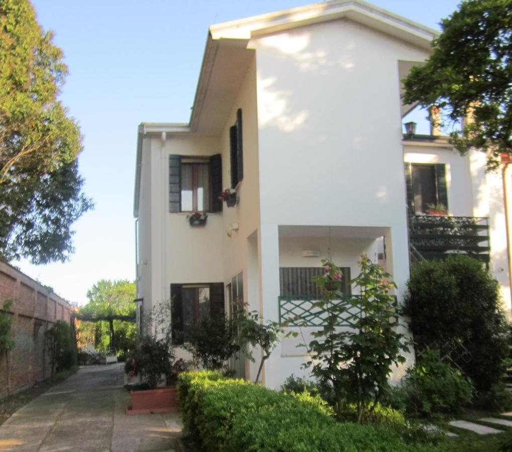 A Casa Di Dora Bed and Breakfast Treviso Eksteriør billede
